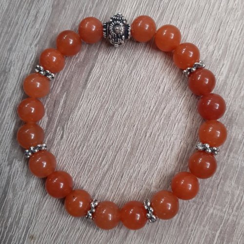 Carousel post from lemondemagiquedescristaux.