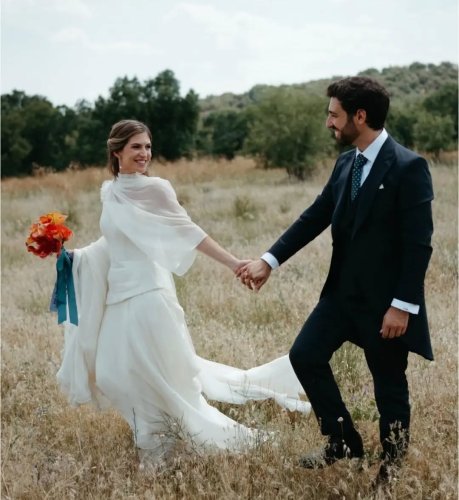Photo post from trajes_guzman.