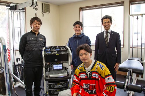 Carousel post from ito_sports_project.