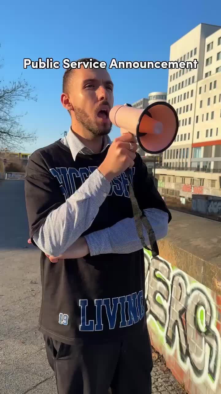 Video post from lovehoneyofficial.