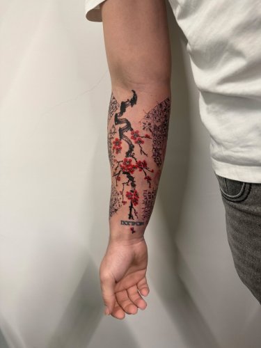 Photo post from lovetattoossandhurst.