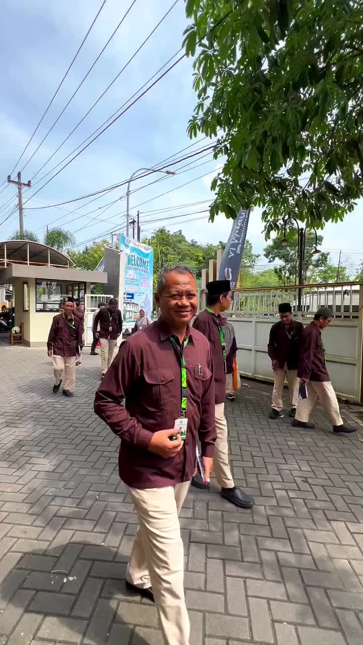 Video post from smpmalmujahidin.