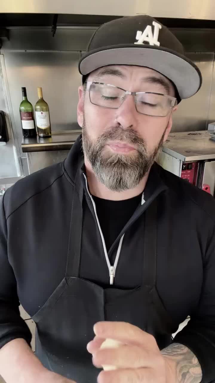 Video post from famous_creations_catering.