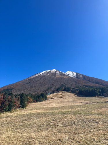Carousel post from masumizutenkuu.