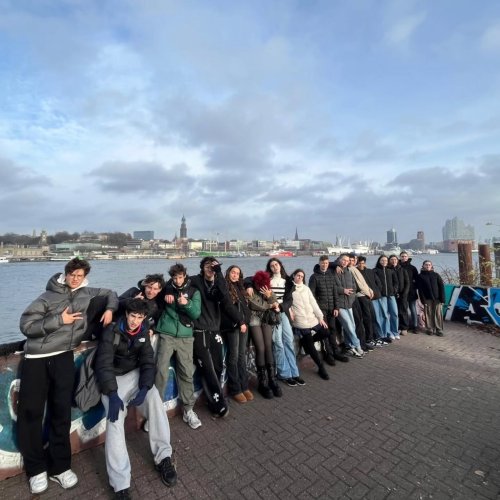 Carousel post from ellacuriazurbaranbhi.