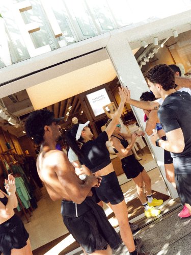 Photo post from liveoficial.