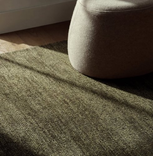 Carousel post from gildandco.