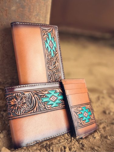 Carousel post from reddirthatco.