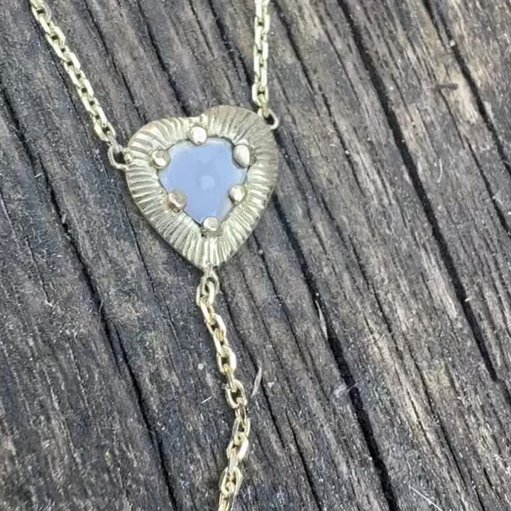 Carousel post from sylviemajerova.