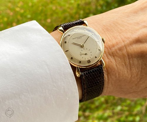 Carousel post from schoenesammleruhren.