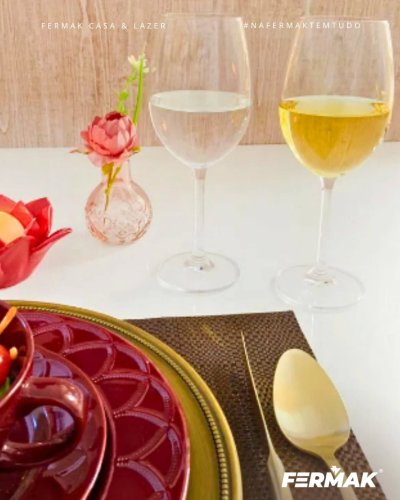 Photo post from fermakoficial.