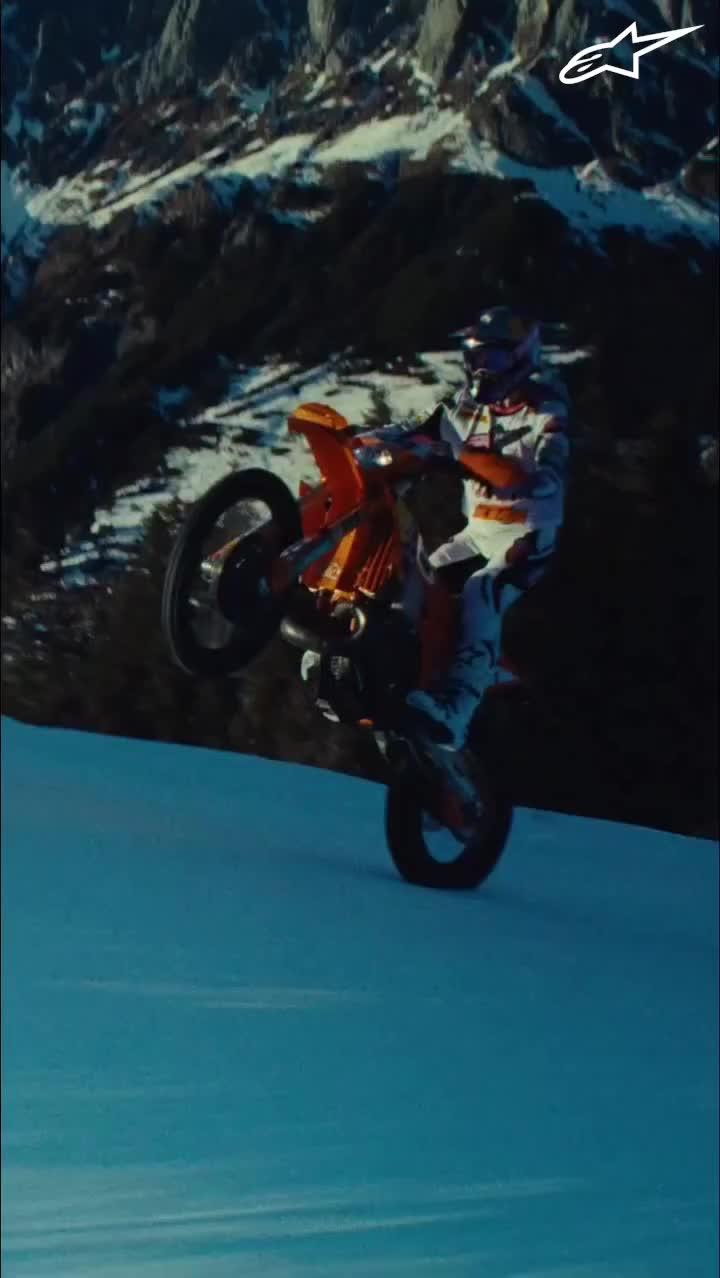 Video post from motomax.