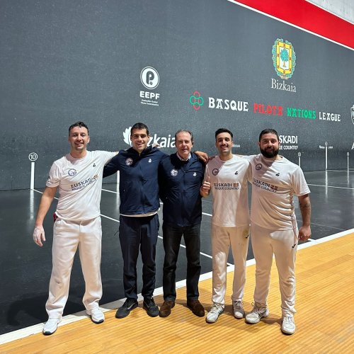 Photo post from pelotavascachile.