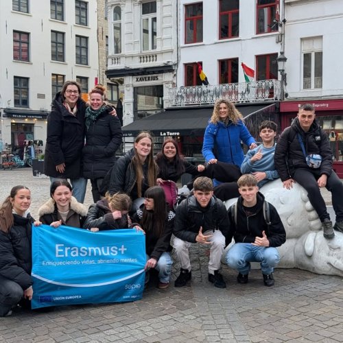 Carousel post from ellacuriazurbaranbhi.