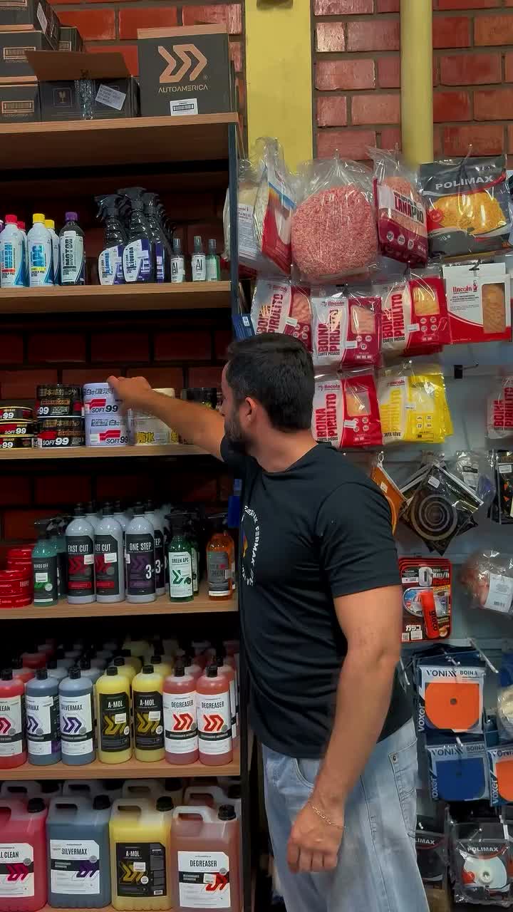 Video post from fermakoficial.