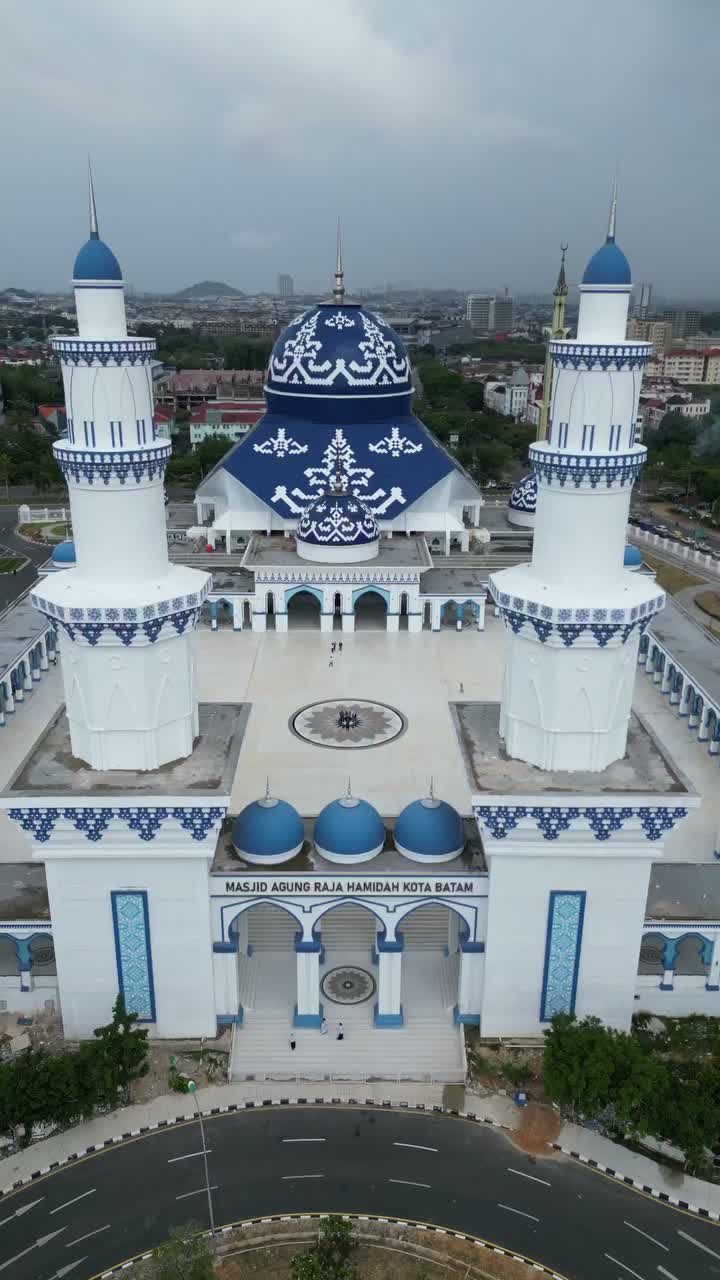 Video post from jasadrone_batam.