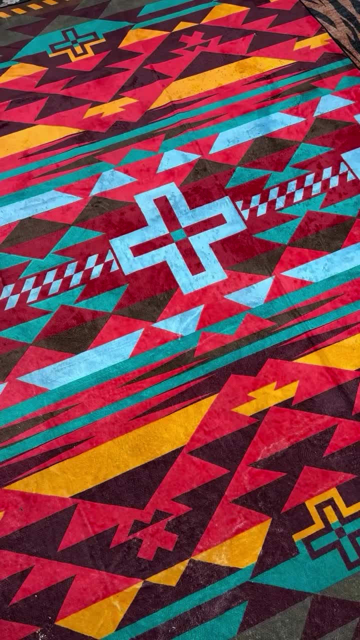 Video post from etsgroup.