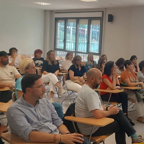 Carousel post from ellacuriazurbaranbhi.