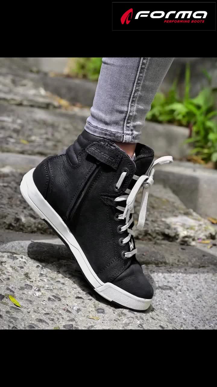 Video post from motomax.