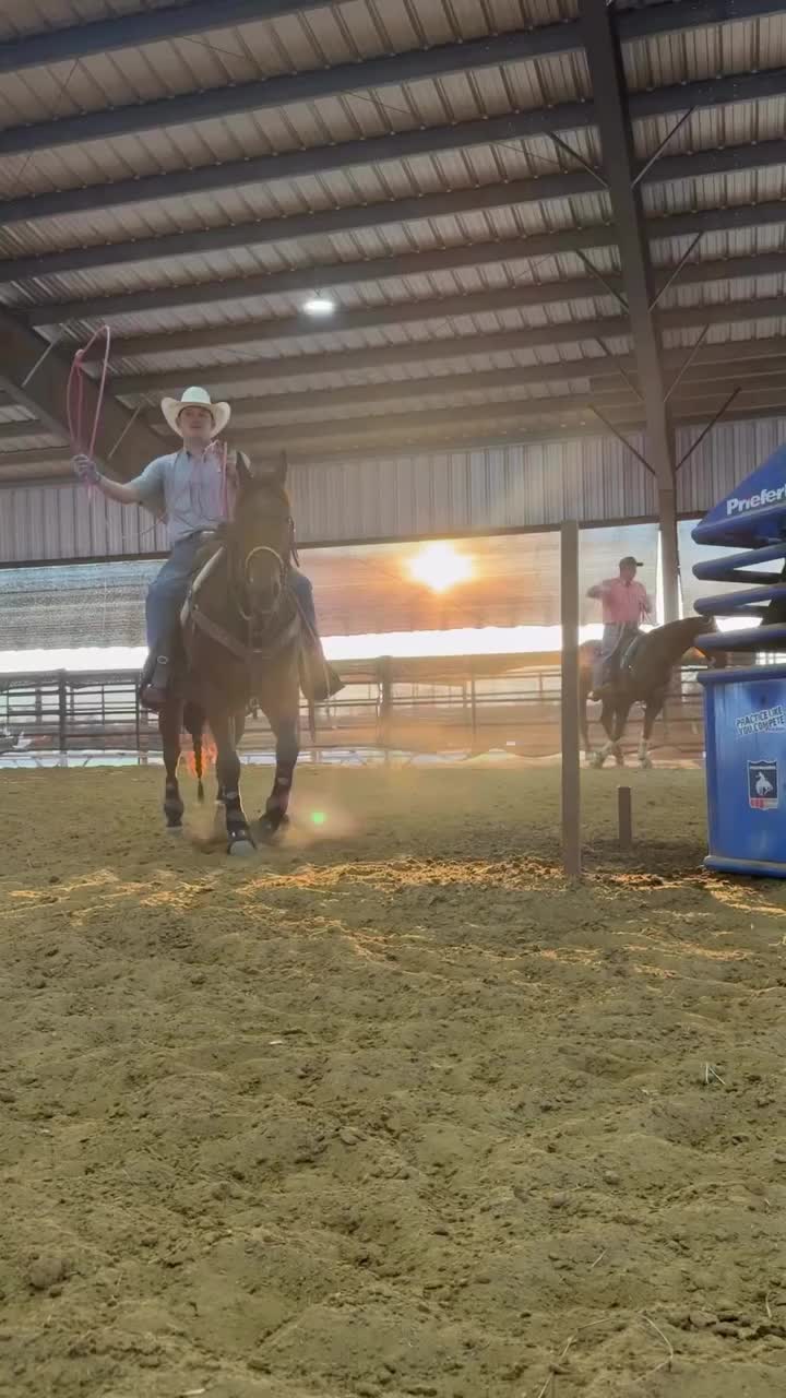 Video post from reddirthatco.