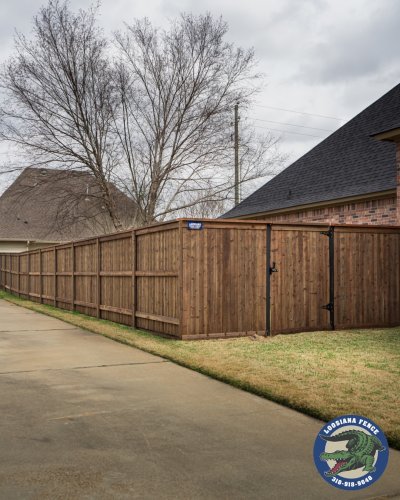 Carousel post from loosianafenceandpatios.