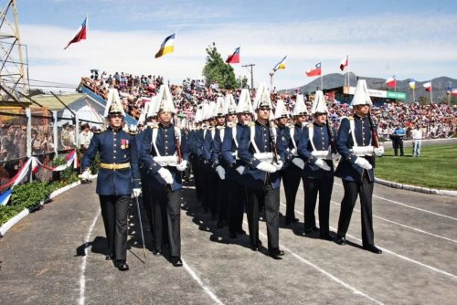 Carousel post from escuelamilitaroficial.