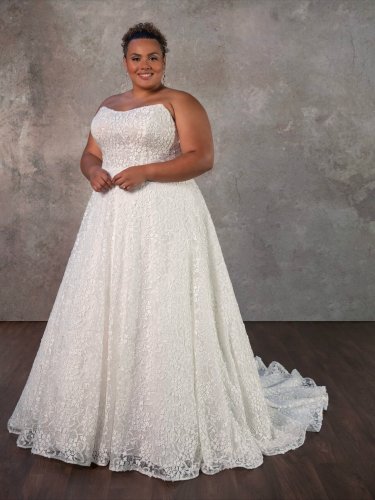 Carousel post from thecurvybridenj.