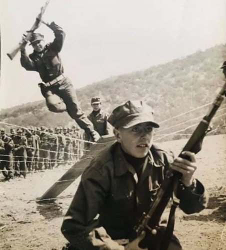 Photo post from escuelamilitaroficial.