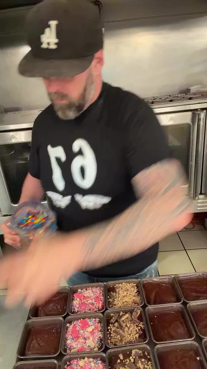 Video post from famous_creations_catering.