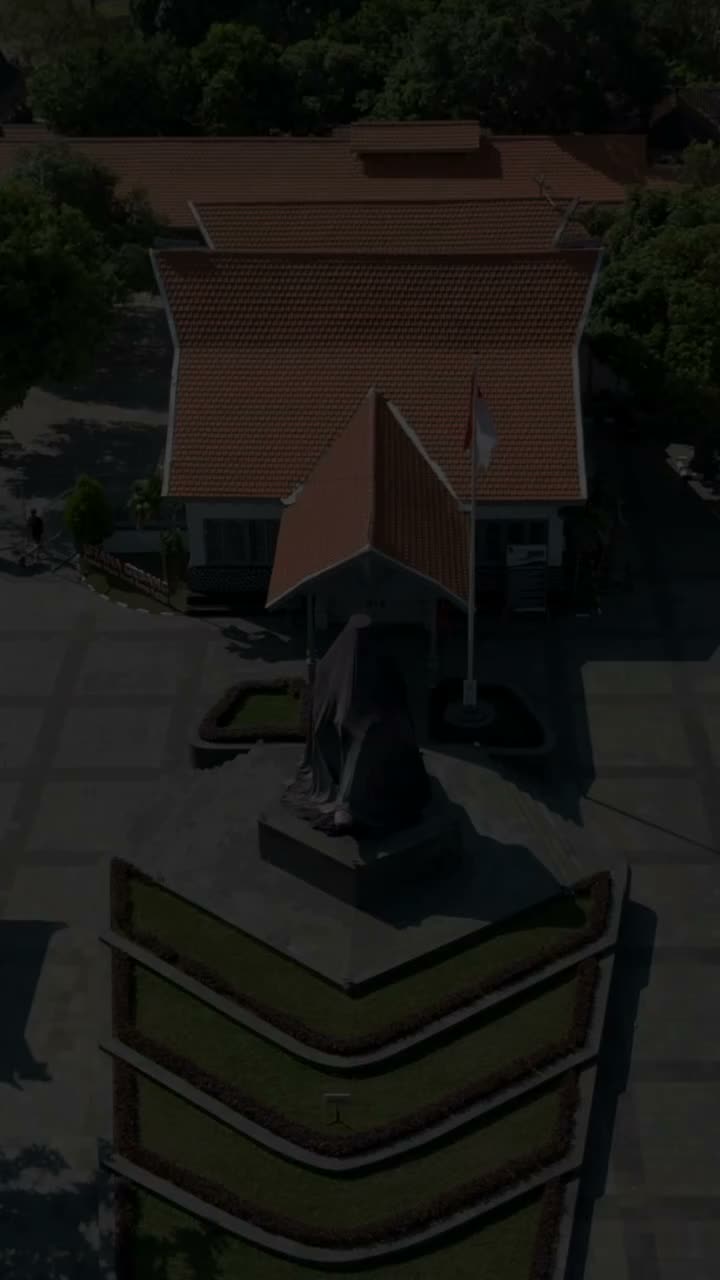 Video post from pemkotblitar.