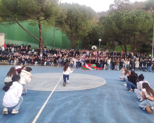 Carousel post from ellacuriazurbaranbhi.