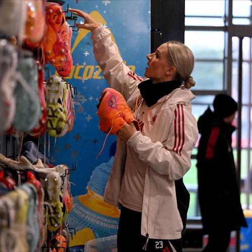 Carousel post from gembon23.