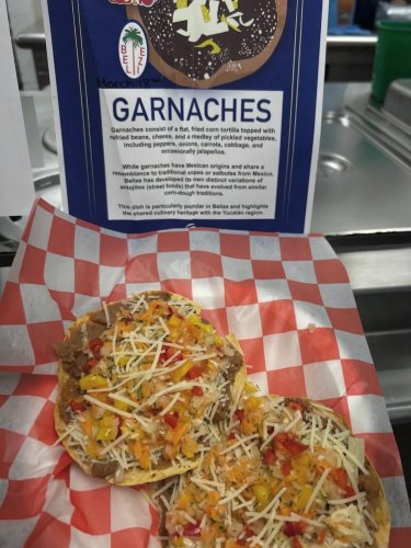 Carousel post from pomptonian.