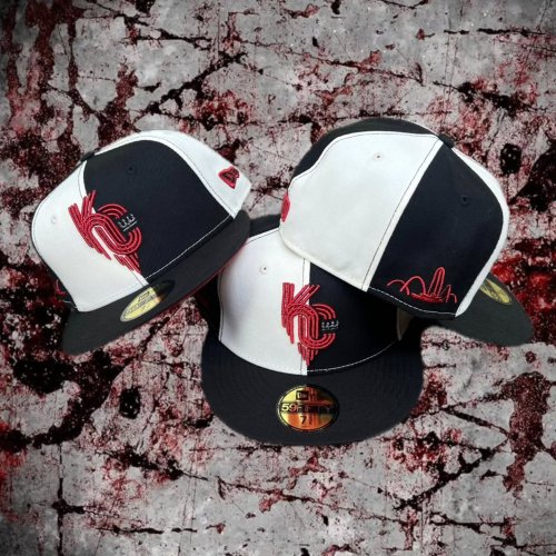 Carousel post from exclusive.fitted.