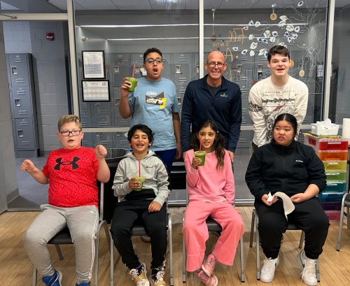 Carousel post from robeks.