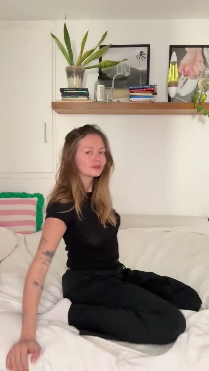 Video post from lovehoneyofficial.