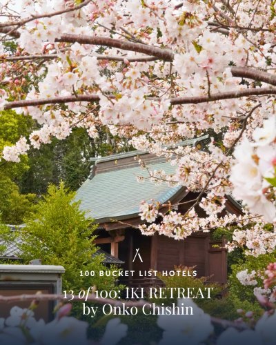 Carousel post from bluesky.escapes.