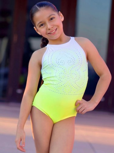 Carousel post from darcyleotards.