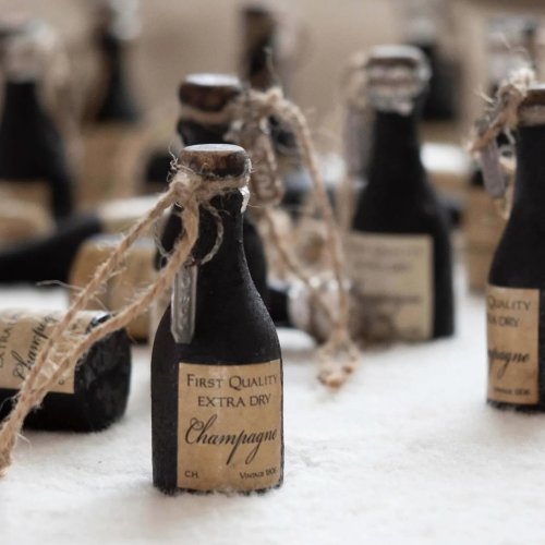 Carousel post from gildandco.