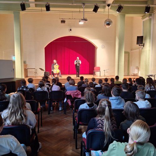 Carousel post from whg_riesa.