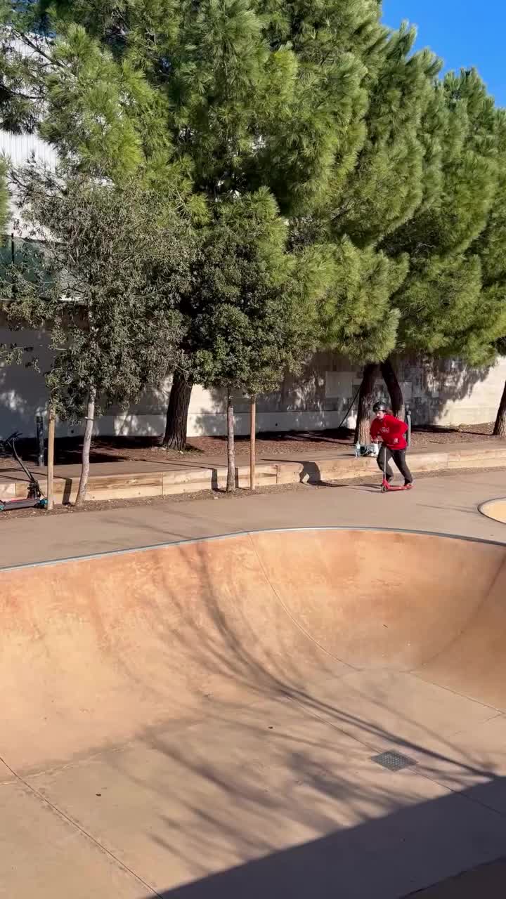 Video post from nkdscooters.