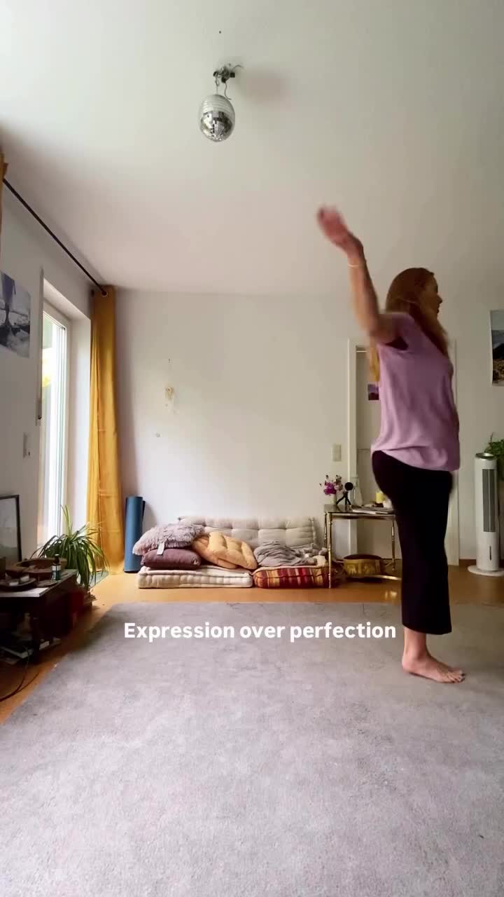 Video post from sarahvisuals.de.