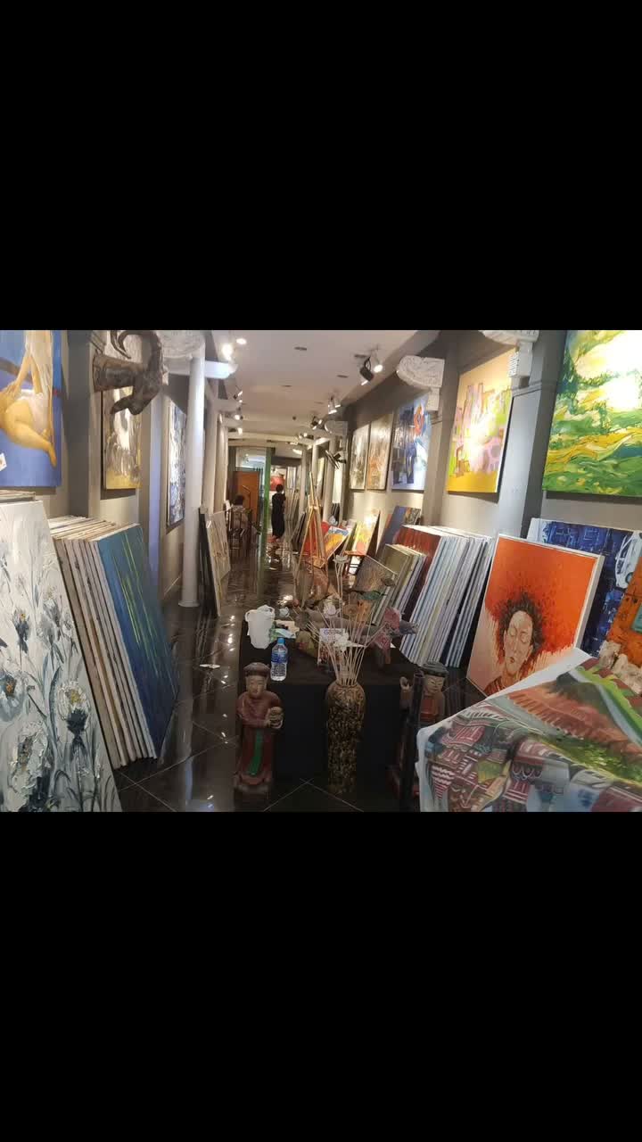 Video post from dc.artgallery.