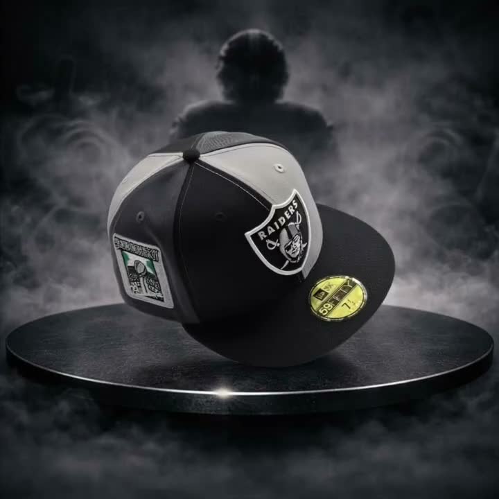 Carousel post from exclusive.fitted.