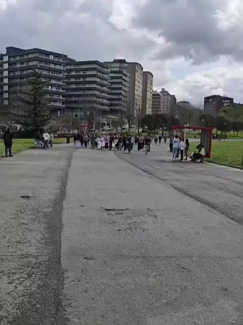 Carousel post from ellacuriazurbaranbhi.