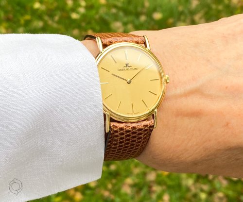 Carousel post from schoenesammleruhren.