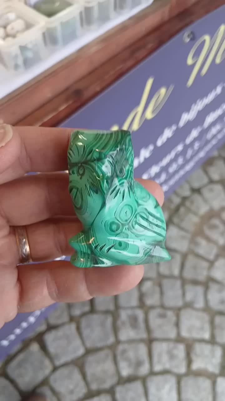 Video post from lemondemagiquedescristaux.