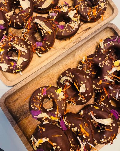 Carousel post from miditreizepontarlier.