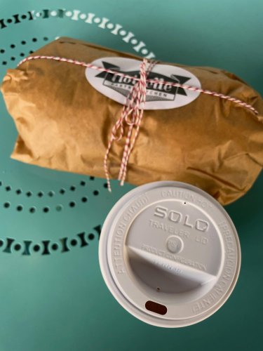 Carousel post from equianocoffee.