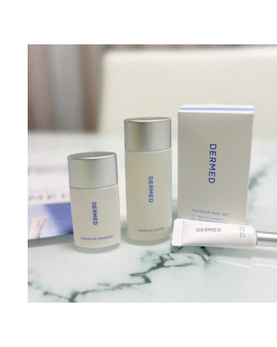 Carousel post from dermed_official.